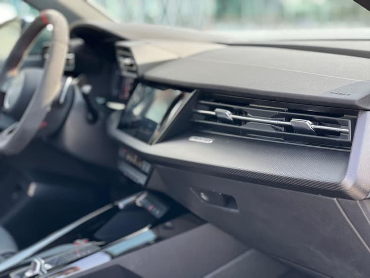 Alquiler Audi RS3 2024 Dubái - Vista 2