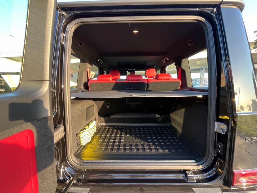 Mercedes-G CLASS 2025 huren Dubai - Weergave 5