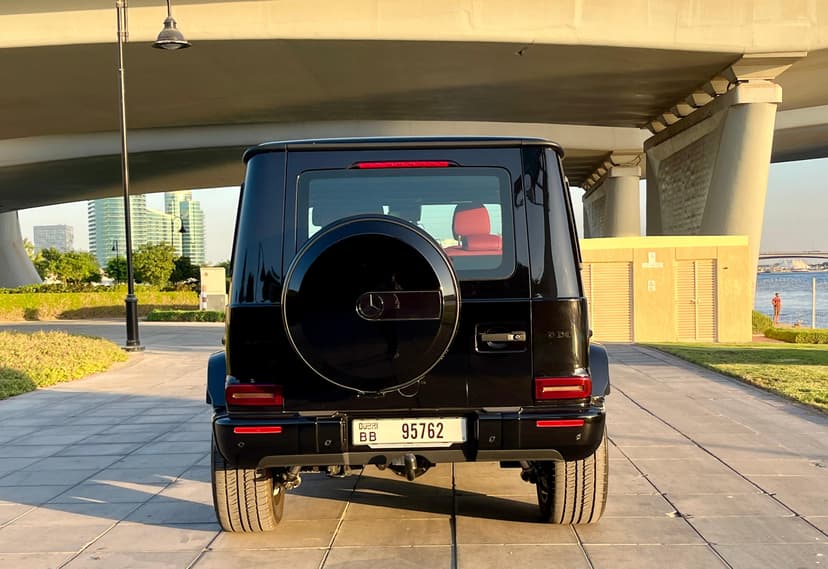 Mercedes-G CLASS 2025 huren Dubai - Weergave 16