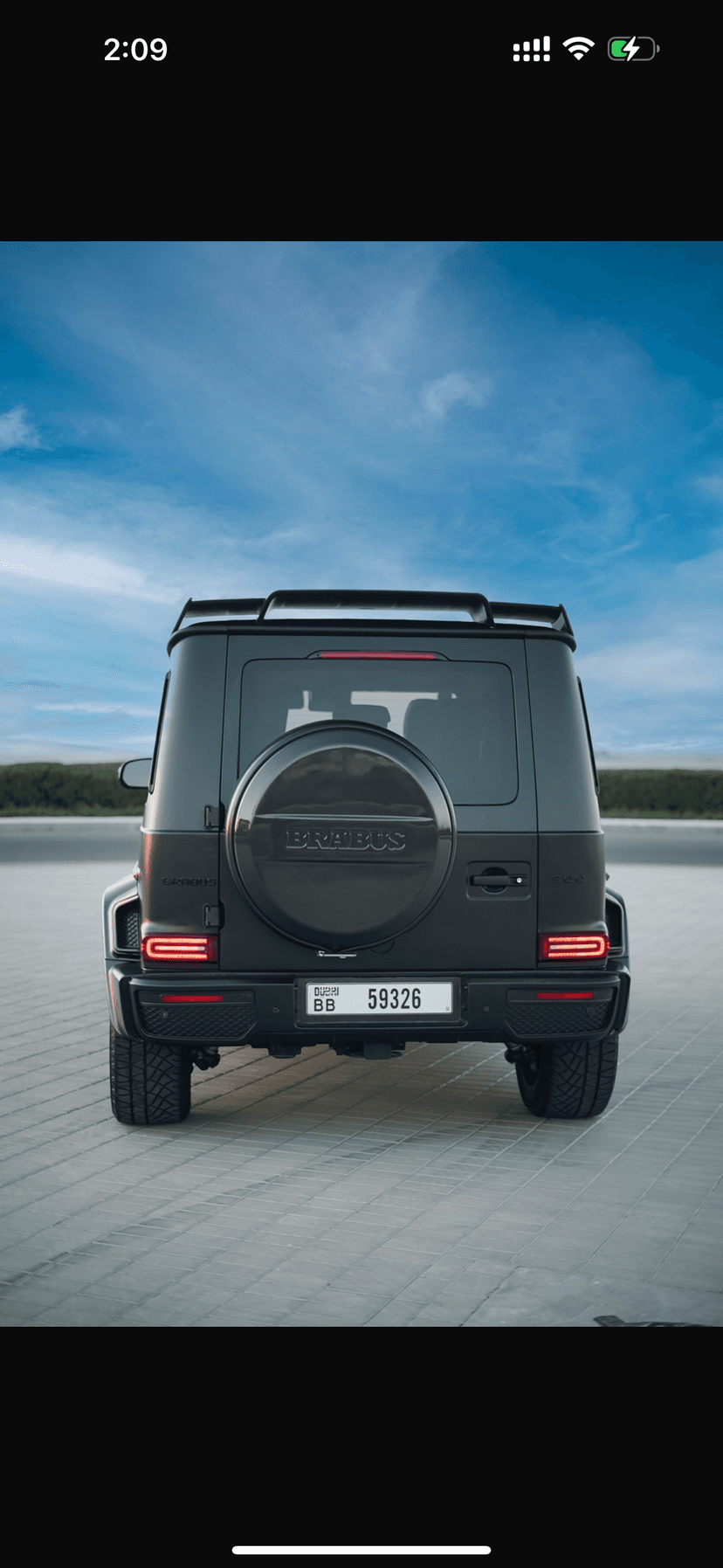 Alquiler Mercedes G63 AMG Brabus kit 2024 Dubái - Vista 4