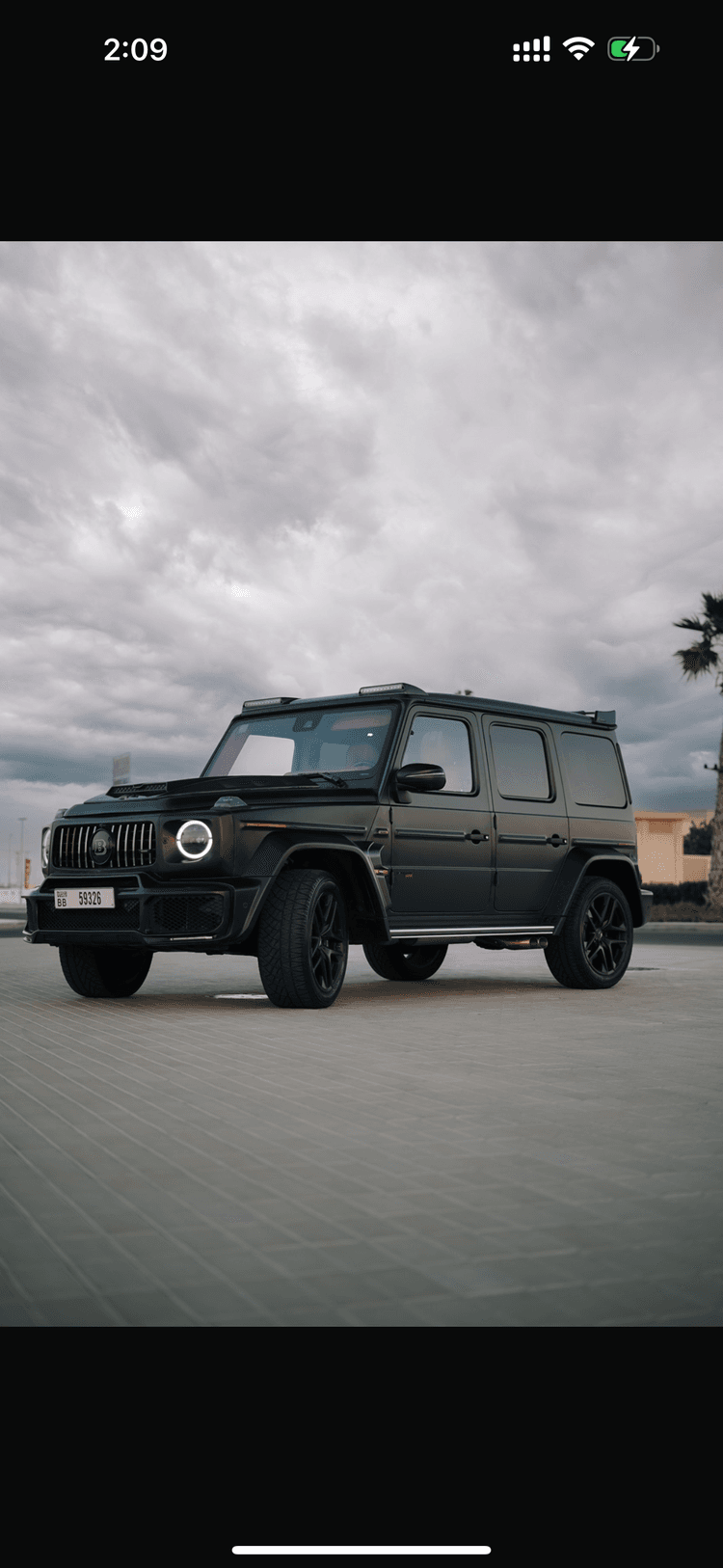 Alquiler Mercedes G63 AMG Brabus kit 2024 Dubái - Vista 3