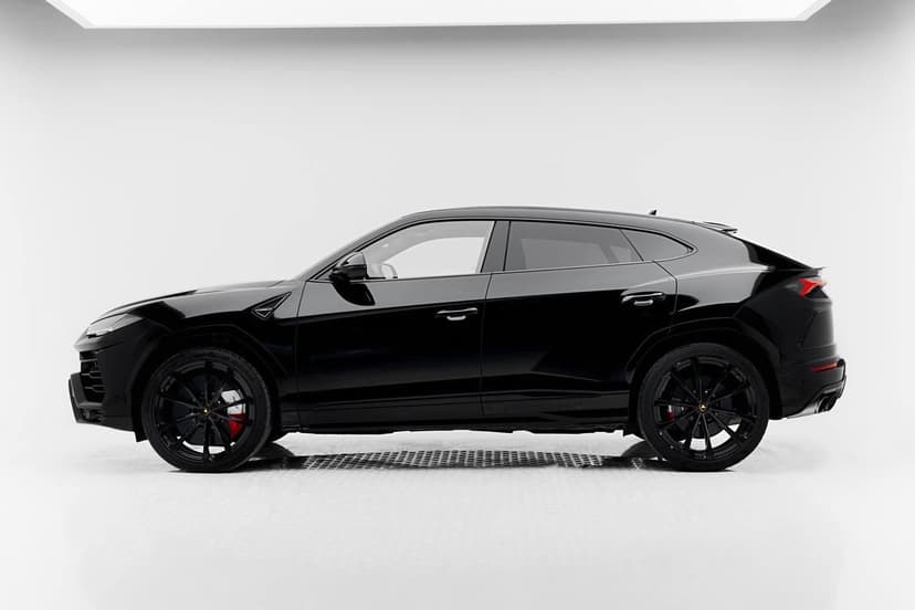 Lamborghini Urus 2023 Rental Dubai - View 5