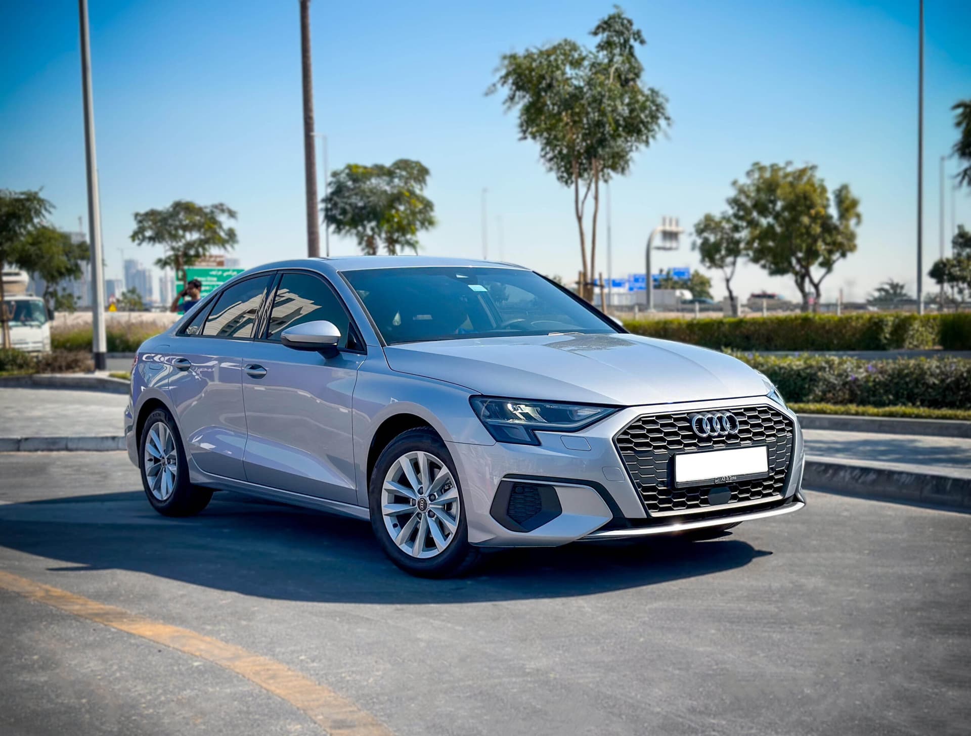 Alquiler AUDI A3 2024 Dubái - Vista principal
