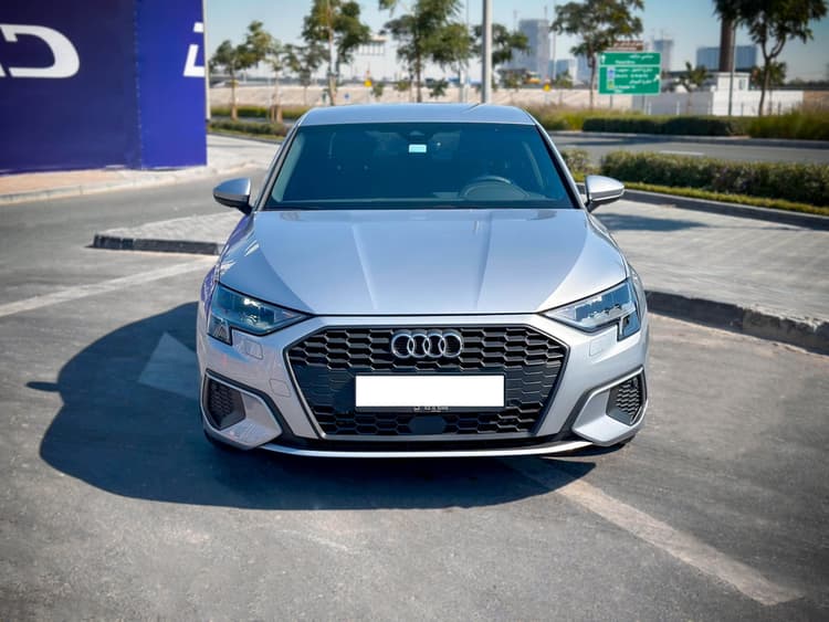 Alquiler AUDI A3 2024 Dubái - Vista 2