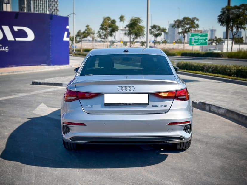 Alquiler AUDI A3 2024 Dubái - Vista 10