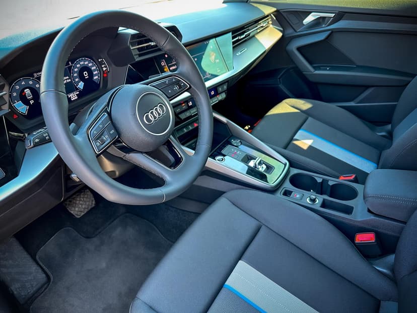 Alquiler AUDI A3 2024 Dubái - Vista 4