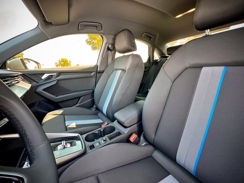 Alquiler AUDI A3 2024 Dubái - Vista 8