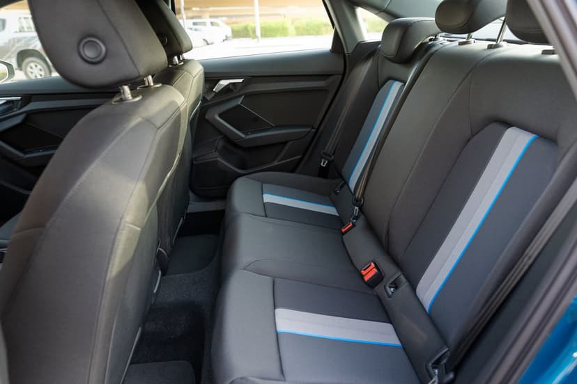 Audi A3 2023 mieten in Dubai - Ansicht 6