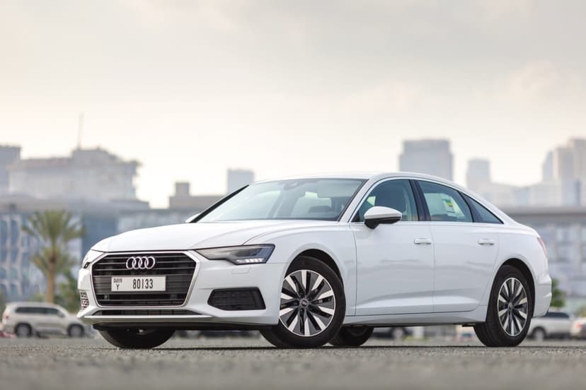 تأجير Audi A6 2023 في دبي - صورة 3