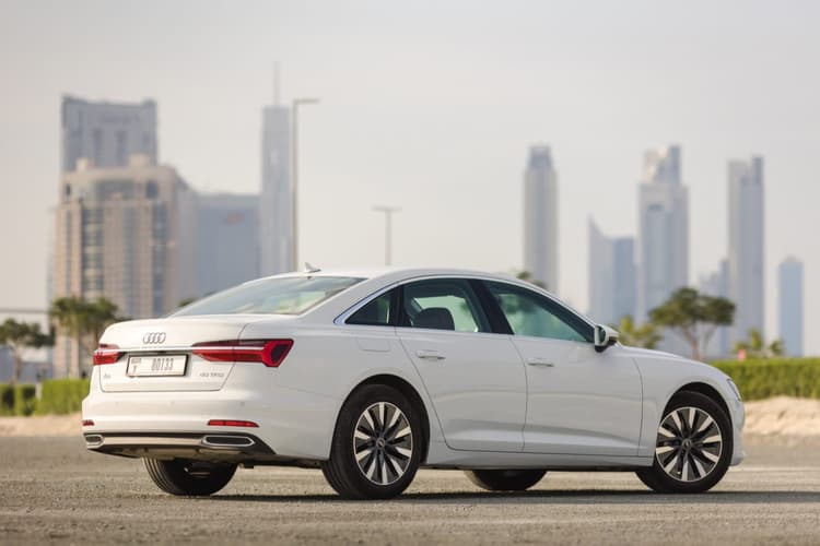 تأجير Audi A6 2023 في دبي - صورة 2