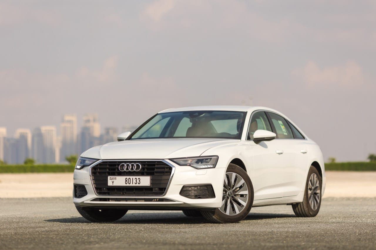 تأجير Audi A6 2023 في دبي - الصورة الرئيسية