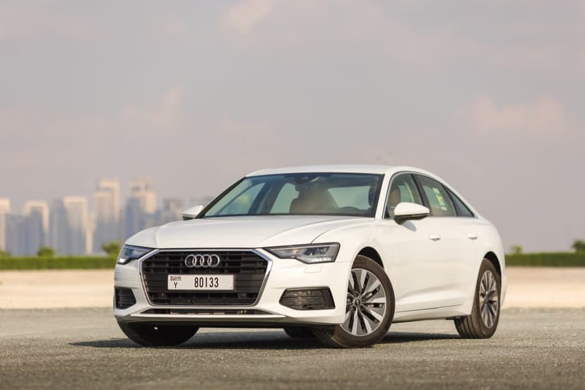 تأجير Audi A6 2023 في دبي - الصورة الرئيسية