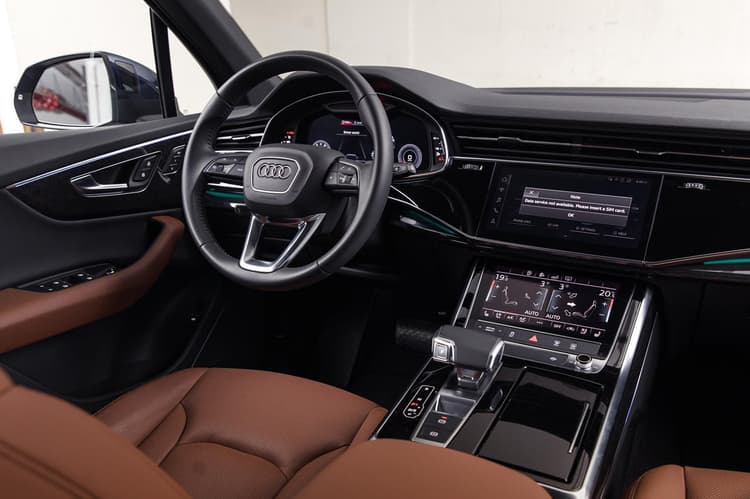 Audi Q7 2021 mieten in Dubai - Ansicht 4