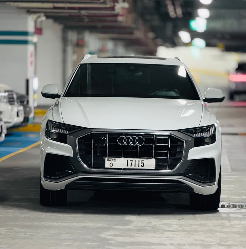 تأجير Audi Q8 2022 في دبي - صورة 2