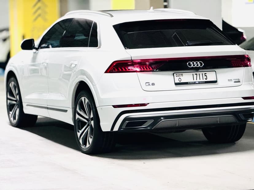 تأجير Audi Q8 2022 في دبي - صورة 5