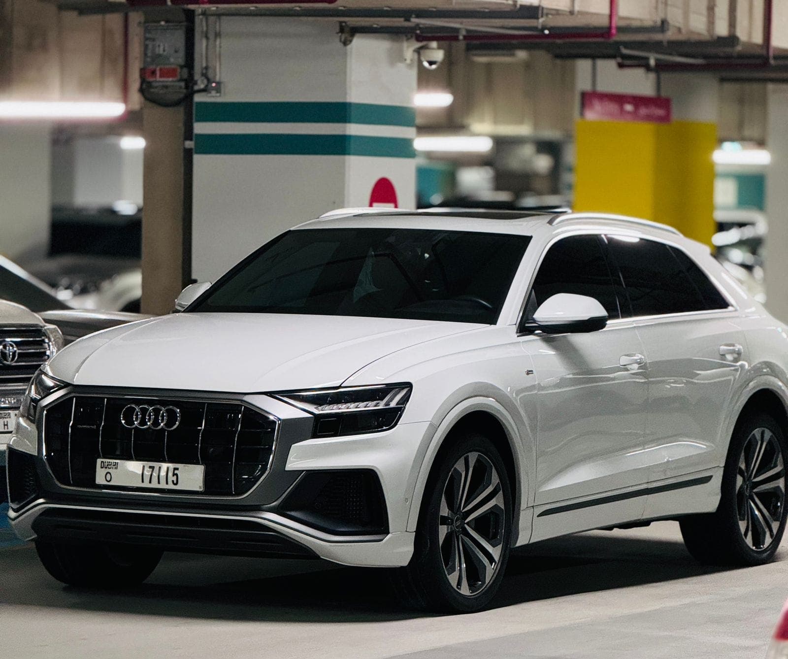 تأجير Audi Q8 2022 في دبي - الصورة الرئيسية