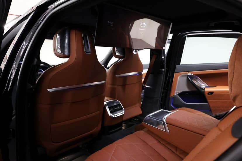 BMW 735i 2023 huren Dubai - Weergave 7