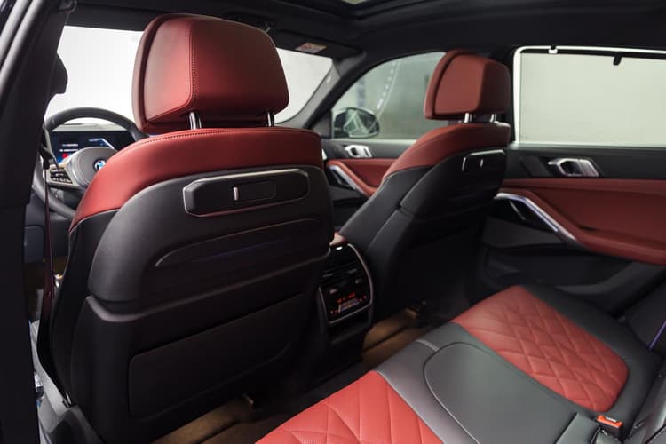 BMW X4 2024 mieten in Dubai - Ansicht 5