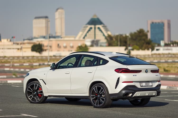 تأجير BMW X6 2024 في دبي - صورة 4