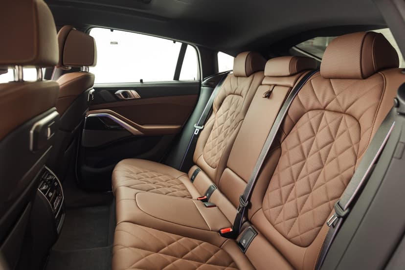 تأجير BMW X6 2024 في دبي - صورة 6