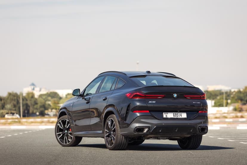 تأجير BMW X6 2024 في دبي - صورة 3