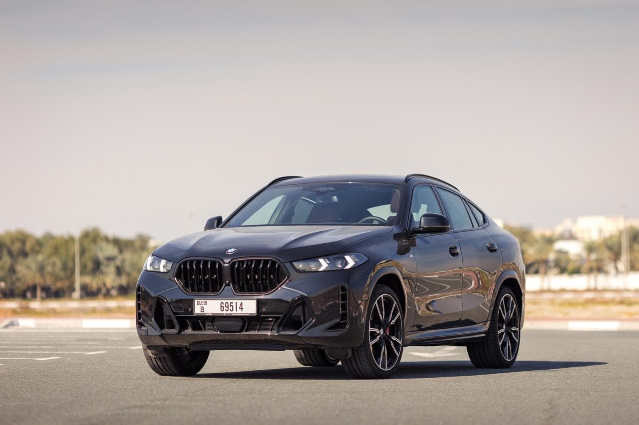 تأجير BMW X6 2024 في دبي - الصورة الرئيسية