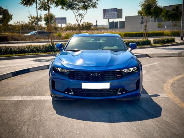 Alquiler CHEVROLET CAMARO 2023 Dubái - Vista 2