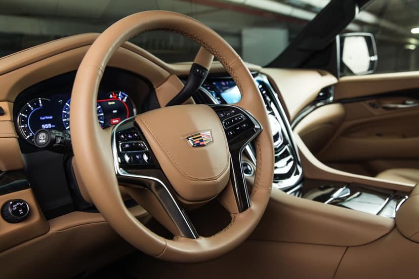 Cadillac Escalade XL 2019 mieten in Dubai - Ansicht 11