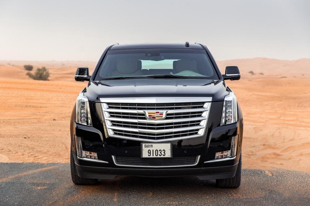 Cadillac Escalade XL 2019 mieten in Dubai - Hauptansicht