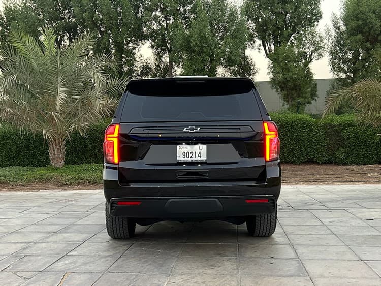 Chevrolet Tahoe Z71 2023 mieten in Dubai - Ansicht 5