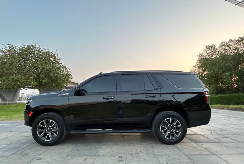 Chevrolet Tahoe Z71 2023 mieten in Dubai - Ansicht 4