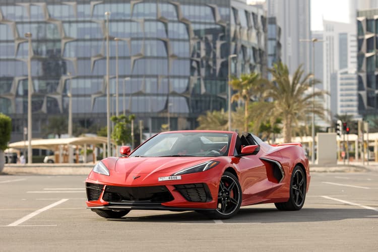 Location Chevrolet corvette C8 2022 Dubaï - Vue 2