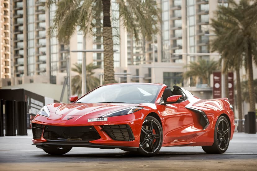 Location Chevrolet corvette C8 2022 Dubaï - Vue 3