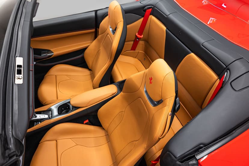 تأجير Ferrari Portofino M Red 2024 في دبي - صورة 6