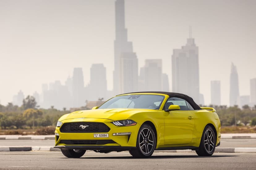 Ford Mustang 2022 huren Dubai - Weergave 3