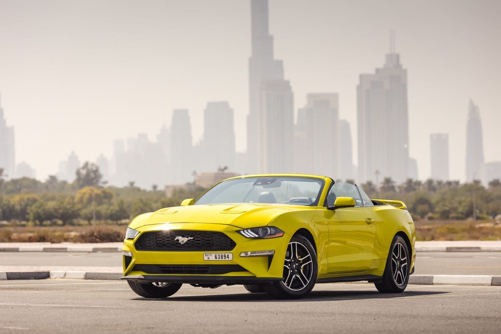 Ford Mustang 2022 huren Dubai - Hoofdweergave