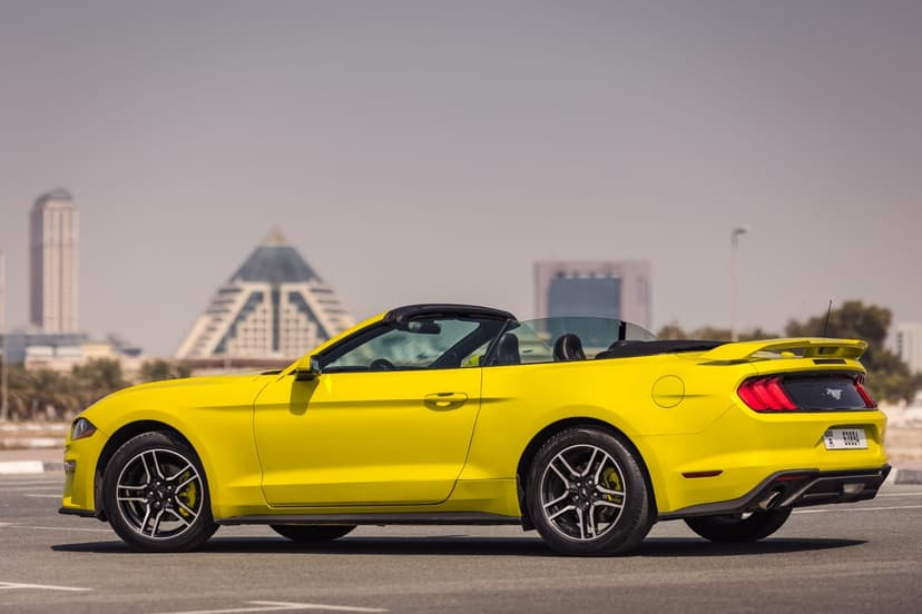 Ford Mustang 2022 huren Dubai - Weergave 2