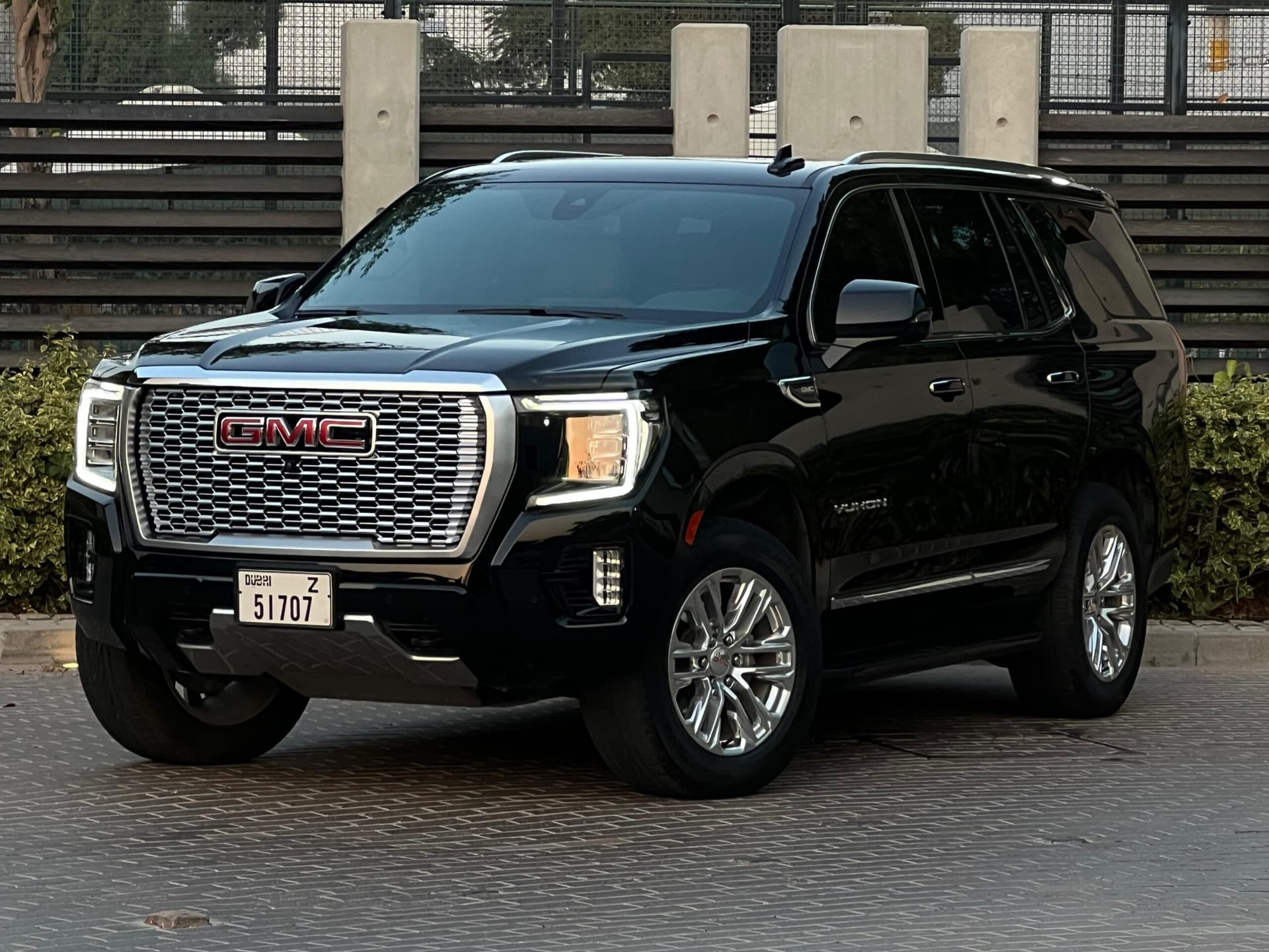 تأجير GMC Yukon 2022 في دبي - الصورة الرئيسية