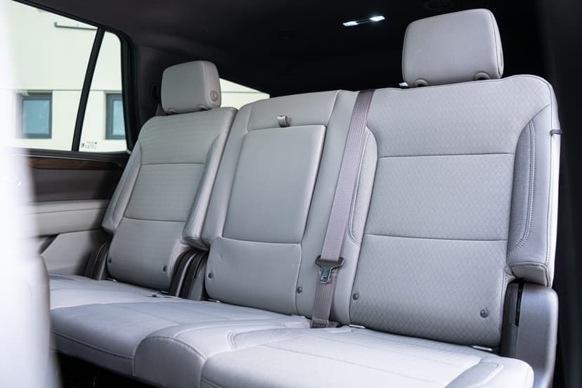 Location GMC Yukon 2023 Dubaï - Vue 7