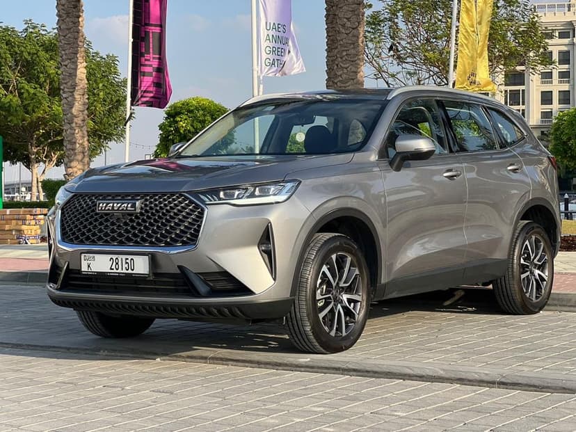 Haval H6 2024 mieten in Dubai - Hauptansicht
