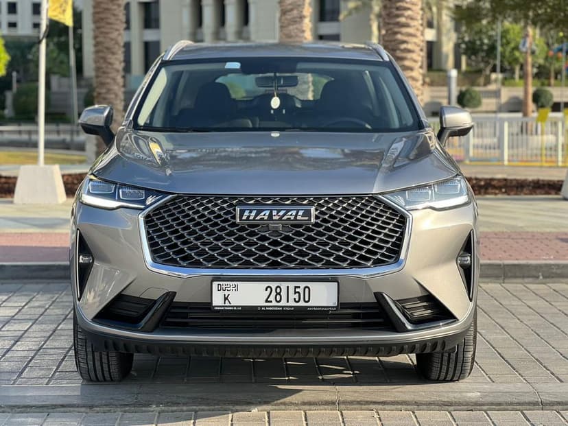Haval H6 2024 mieten in Dubai - Ansicht 2