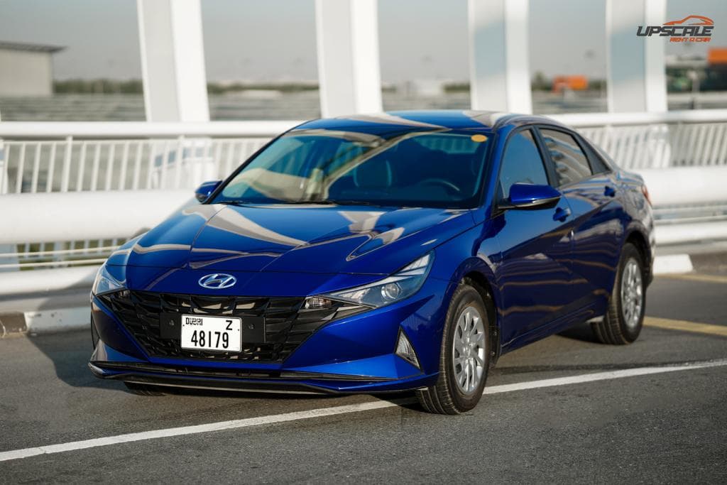 Location Hyundai Elantra 2022 Dubaï - Vue principale