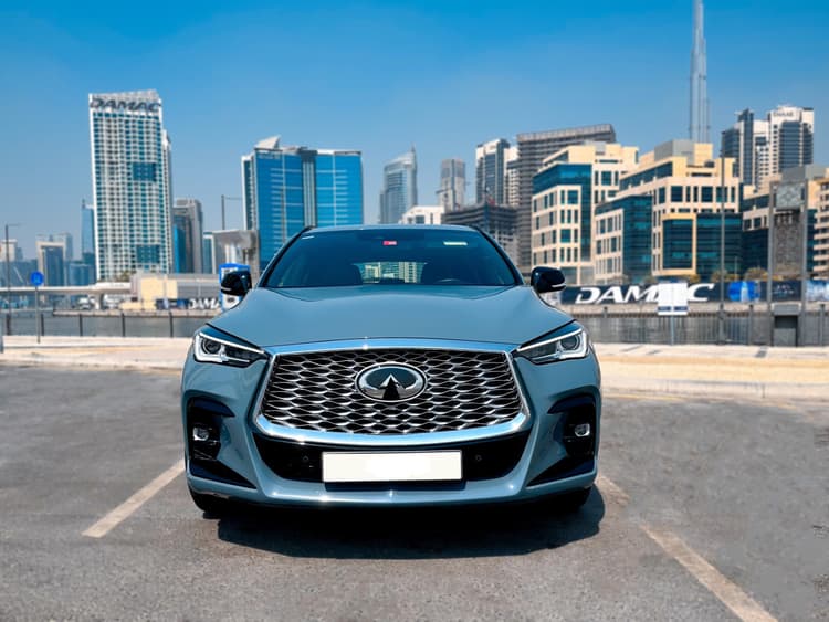Location INFINITI QX-55 2024 Dubai - Vue 4