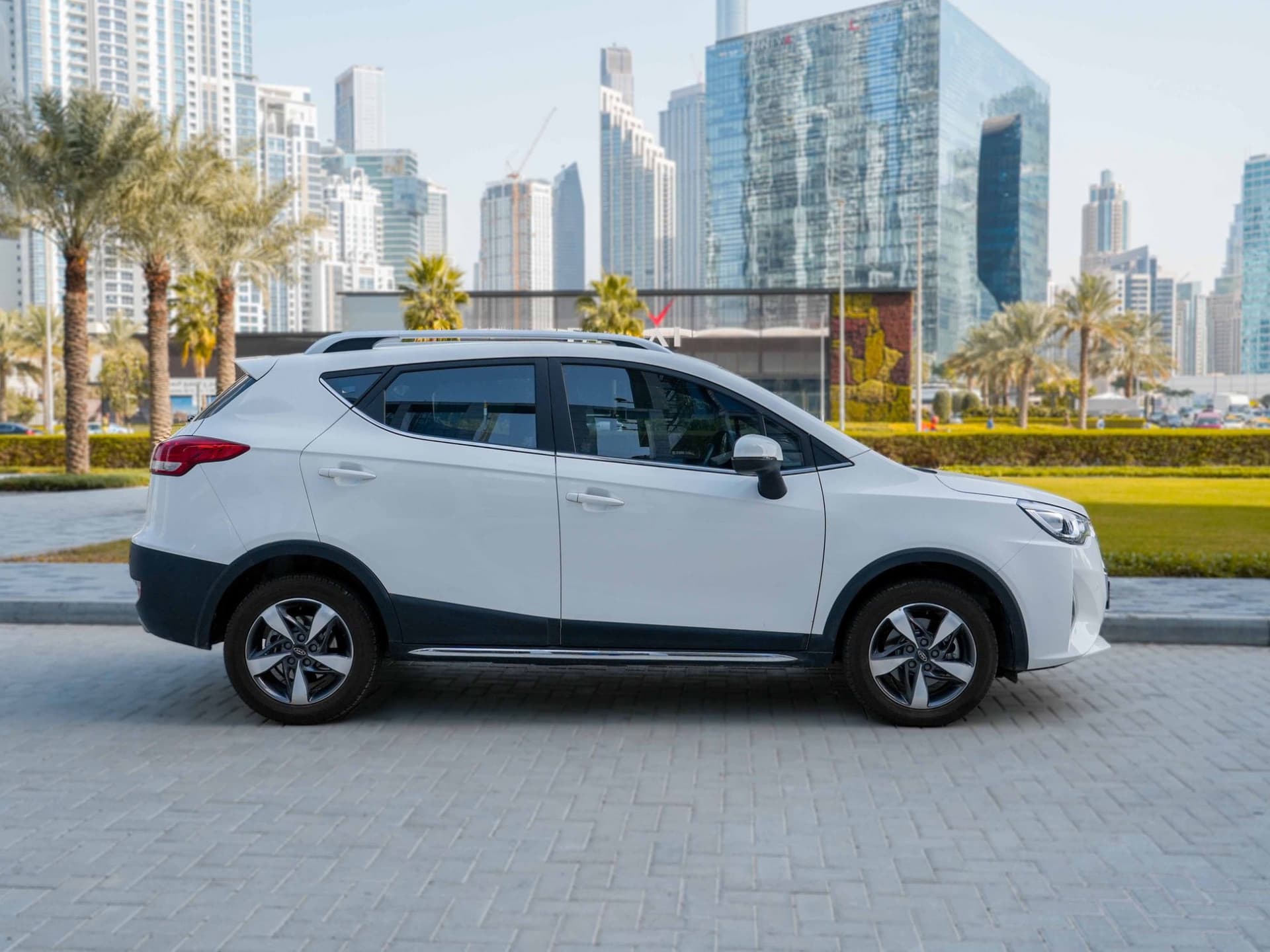 تأجير JAC S3 2023 في دبي - صورة تفصيلية