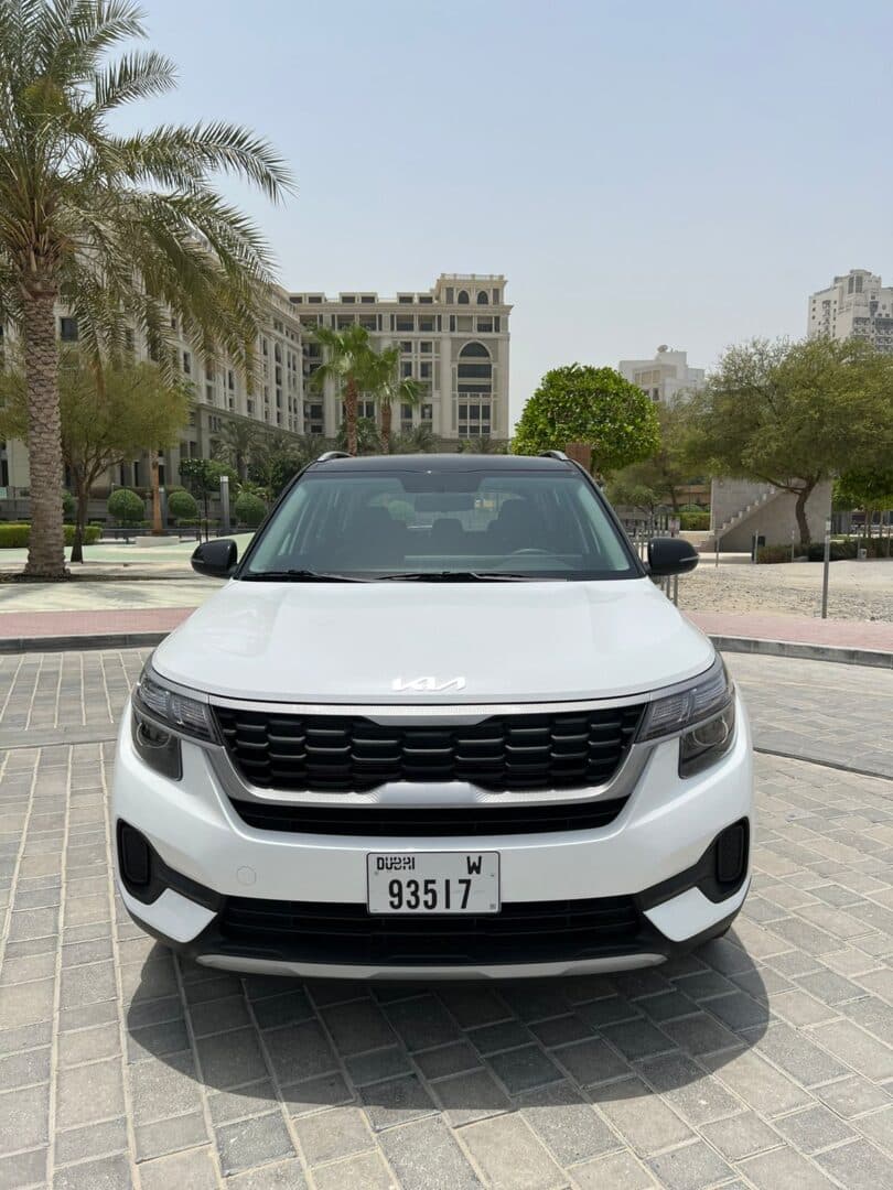 KIA Seltos 2023 mieten in Dubai - Ansicht 2