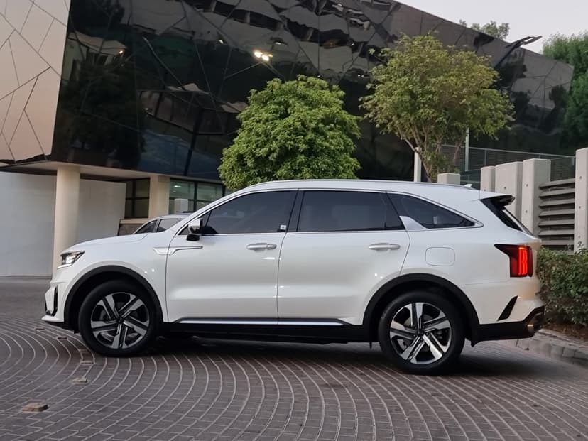 KIA SORENTO 2022 mieten in Dubai - Ansicht 7