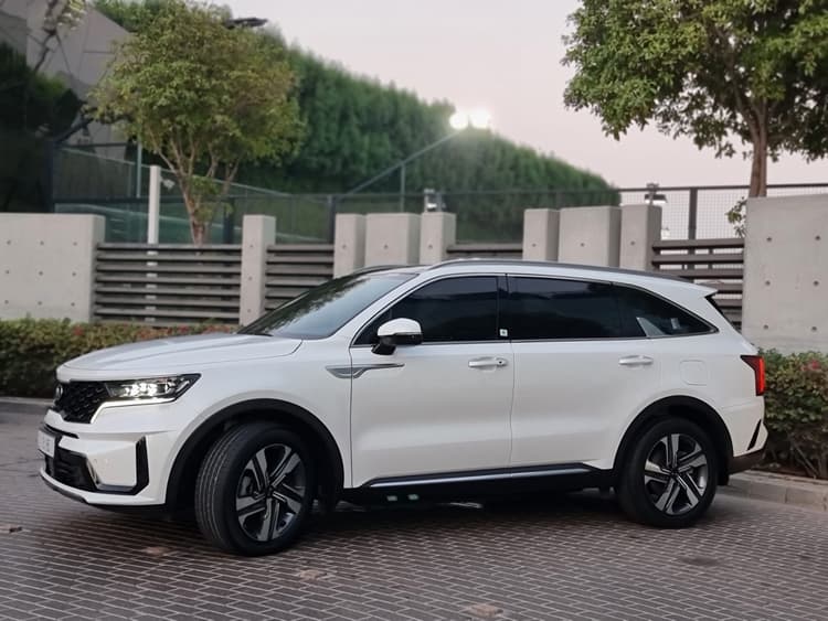 KIA SORENTO 2022 mieten in Dubai - Ansicht 3