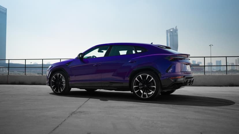 Alquiler Lamborghini Urus 2023 Dubái - Vista 2