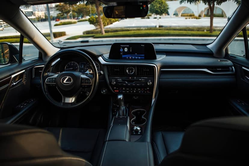 Lexus RX350 huren Dubai - Weergave 5