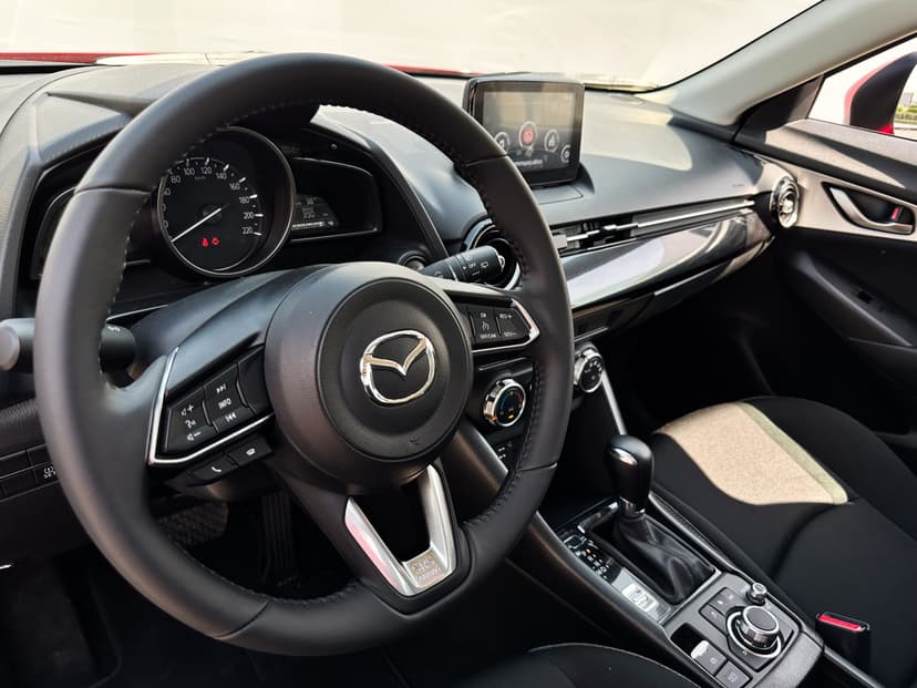 MAZDA CX-3 2024 mieten in Dubai - Ansicht 3